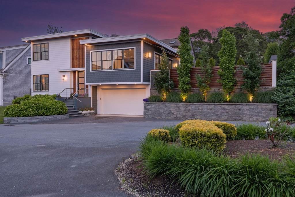 44 Winslow St - Photo 1