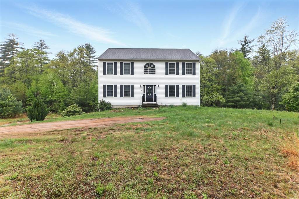 270 New Braintree Rd - Photo 1