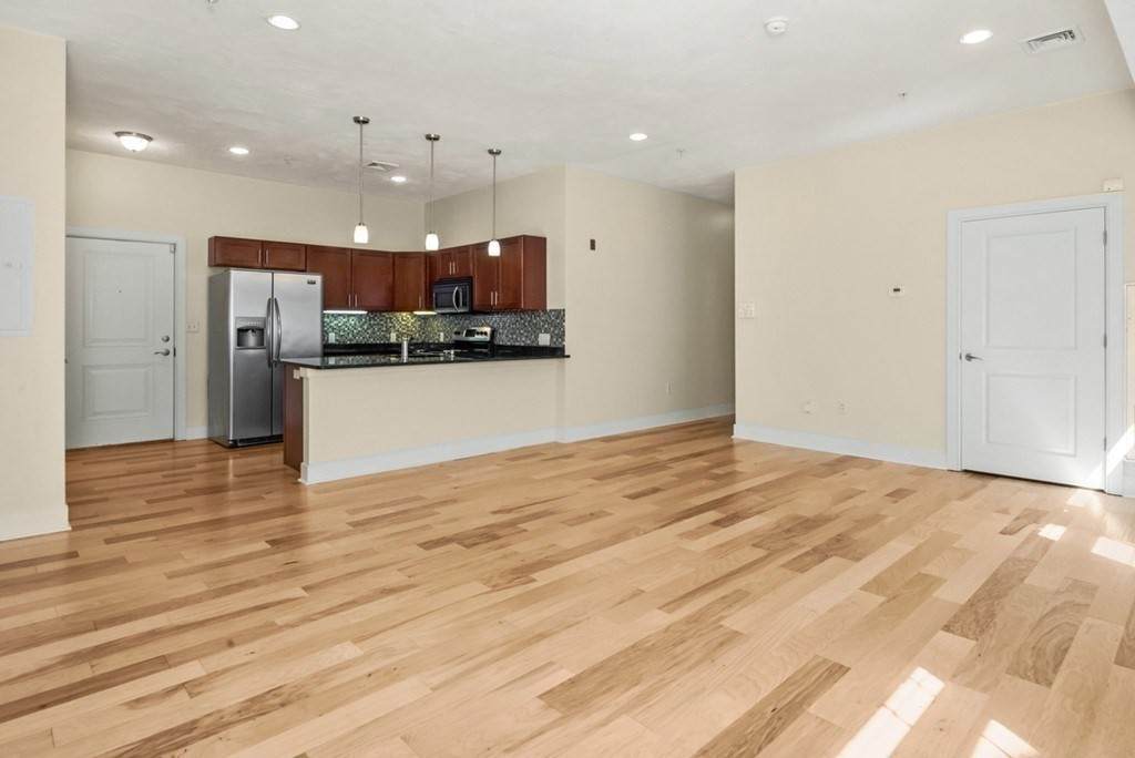 9 Gardner St - Photo 1