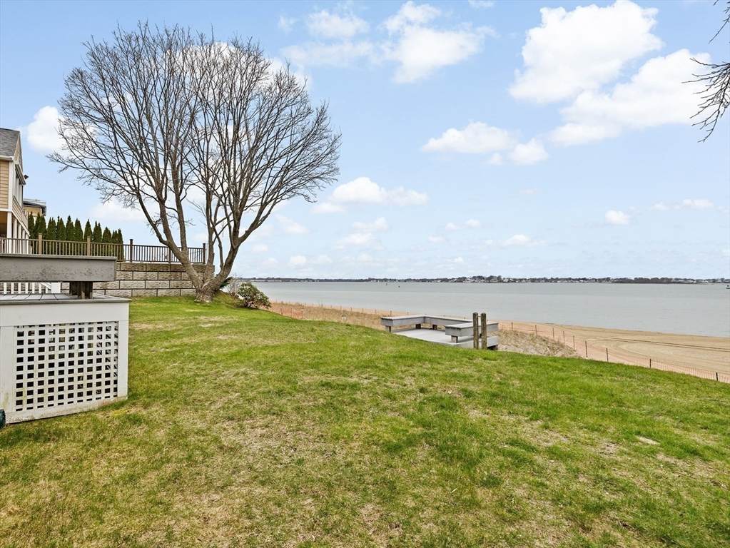 9 Regatta Rd - Photo 1