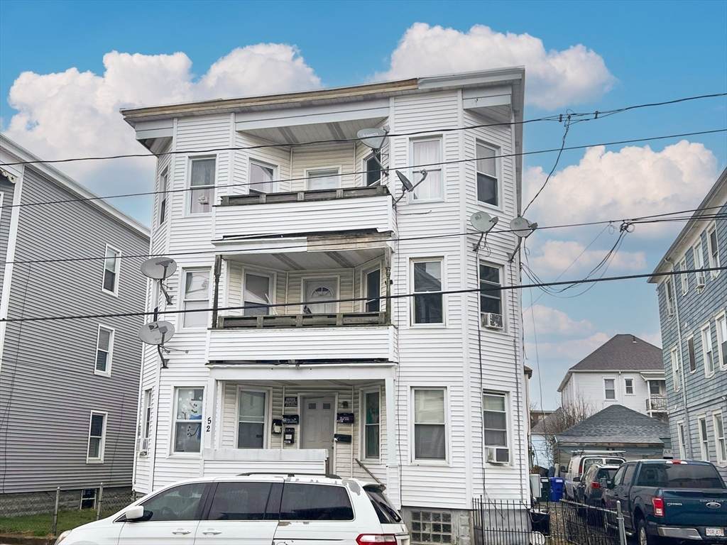 52 Ashley St - Photo 1