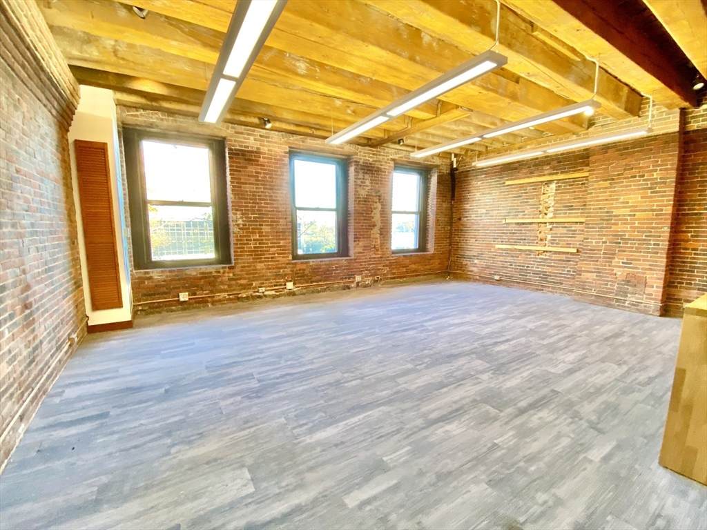 28 Atlantic Ave - Photo 1