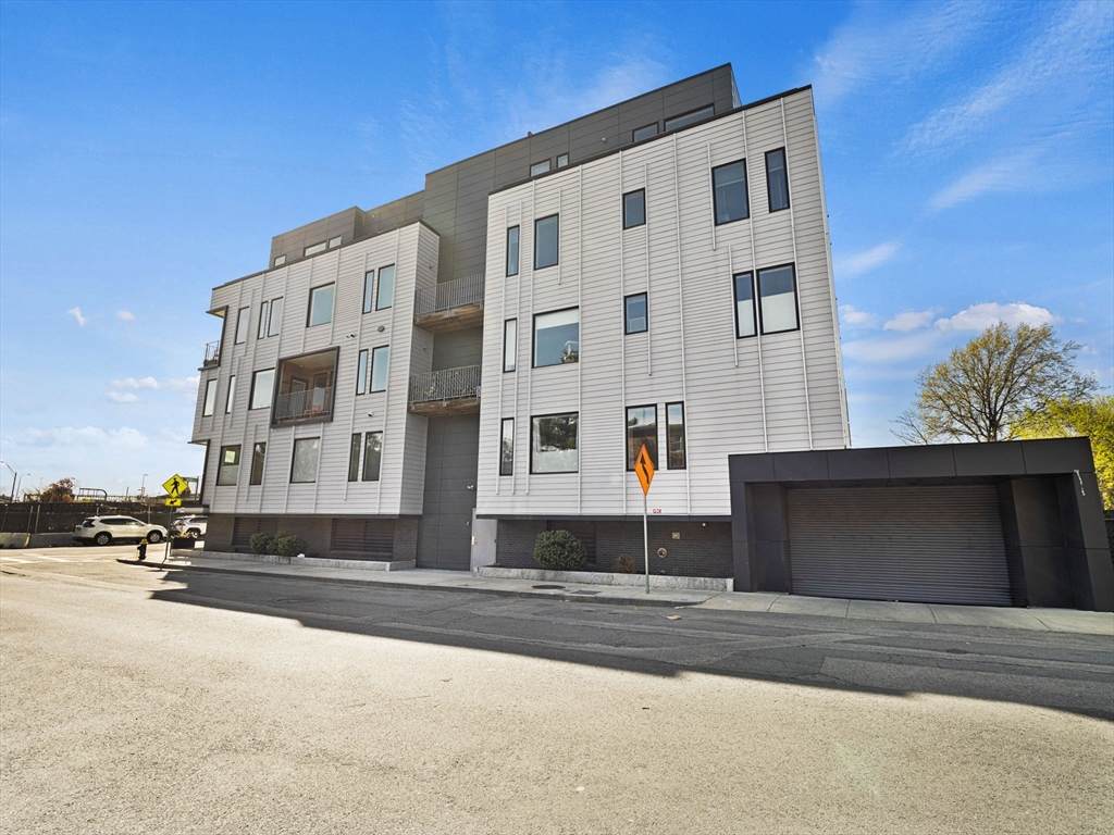 2 West 6th St. - Photo 1