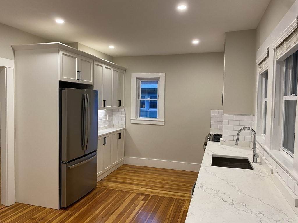 26 Playstead Rd - Photo 1