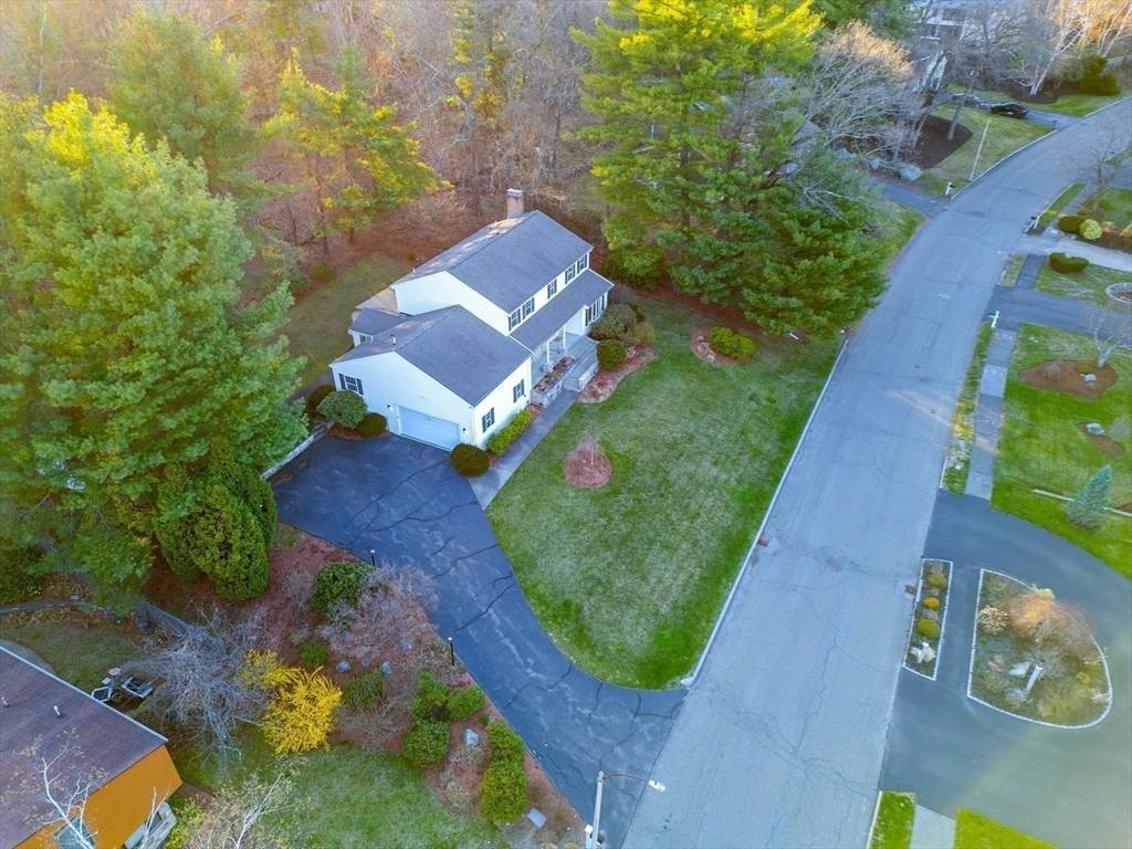 31 Coolidge St - Photo 1