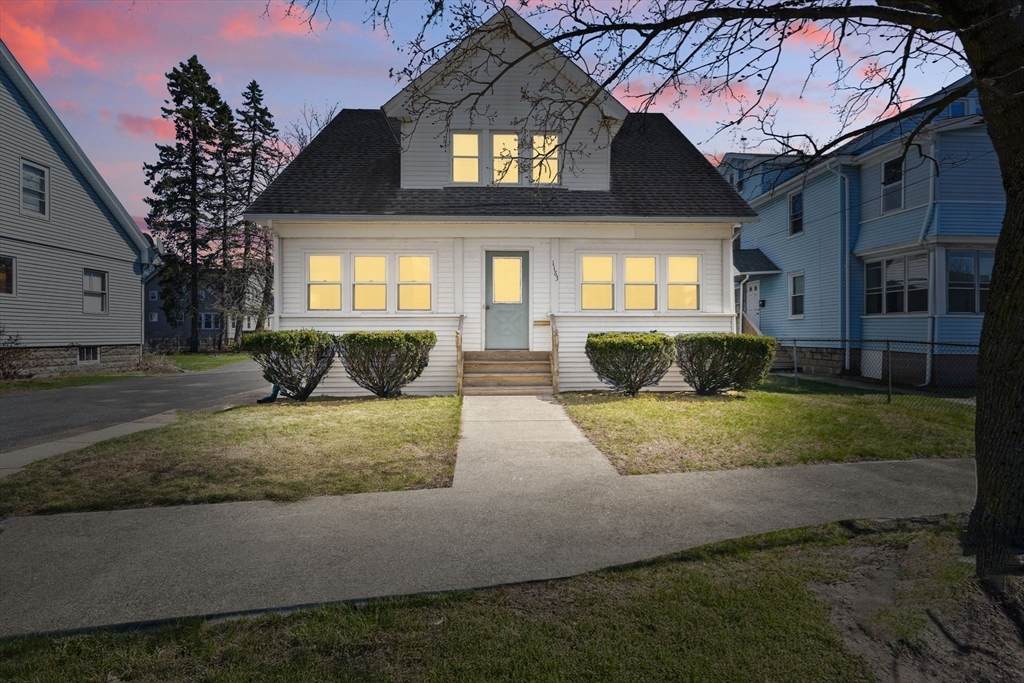 1183 Carew Street - Photo 1