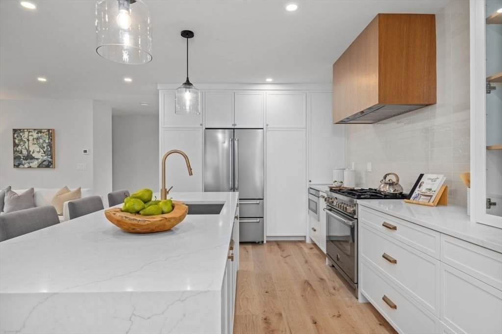 42 Forest St - Photo 1