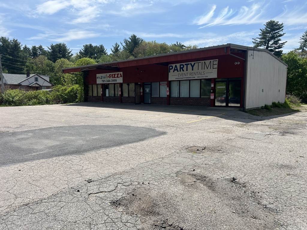 839 Park St - Photo 1