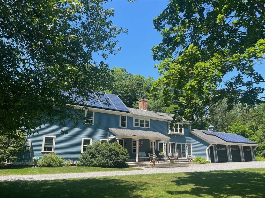 1745 Main St - Photo 1