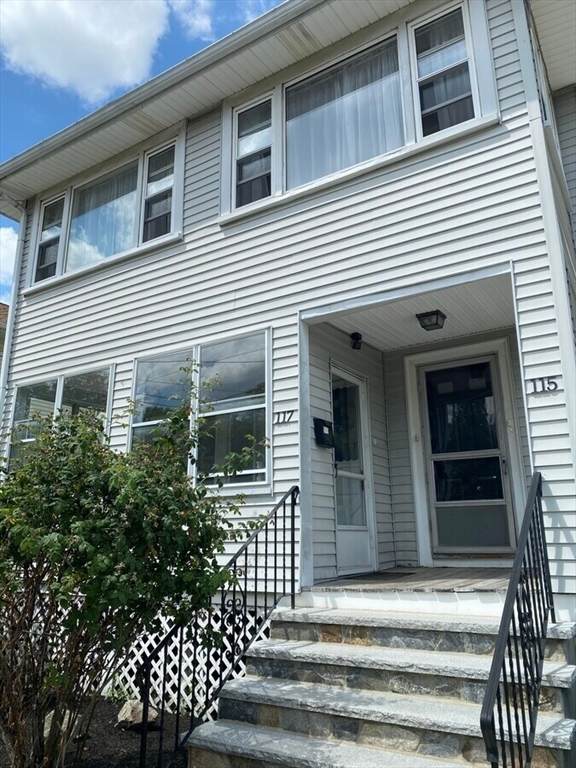 115 Windsor Rd - Photo 1