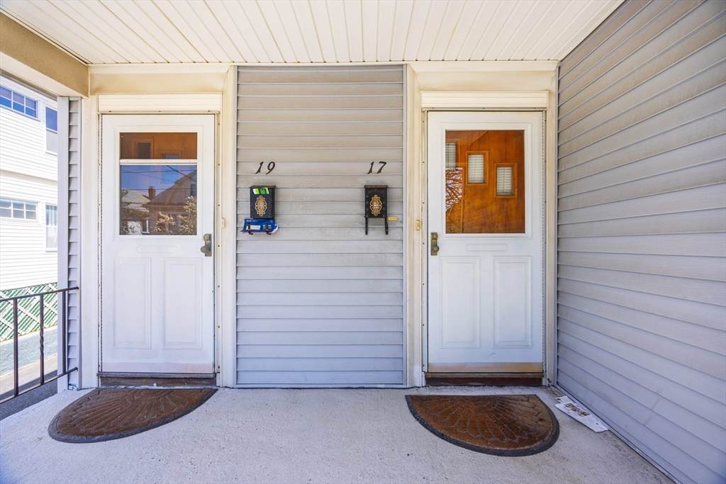 17 Puritan Rd - Photo 1