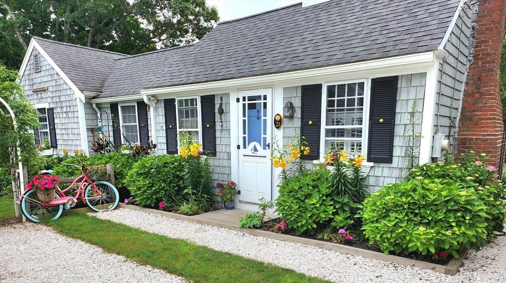 21 Nickerson Rd - Photo 1