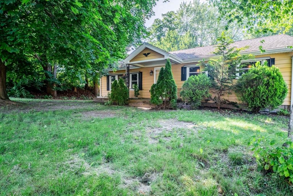 126 Casino Ave - Photo 1