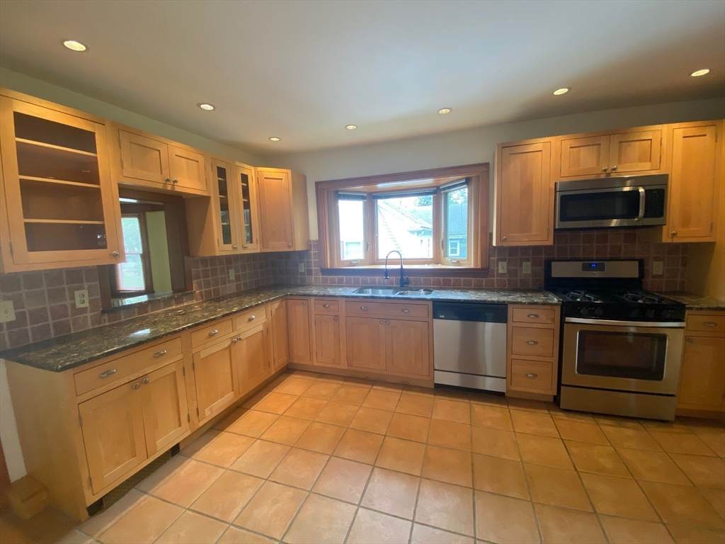 24 Sunset Hill Road - Photo 1