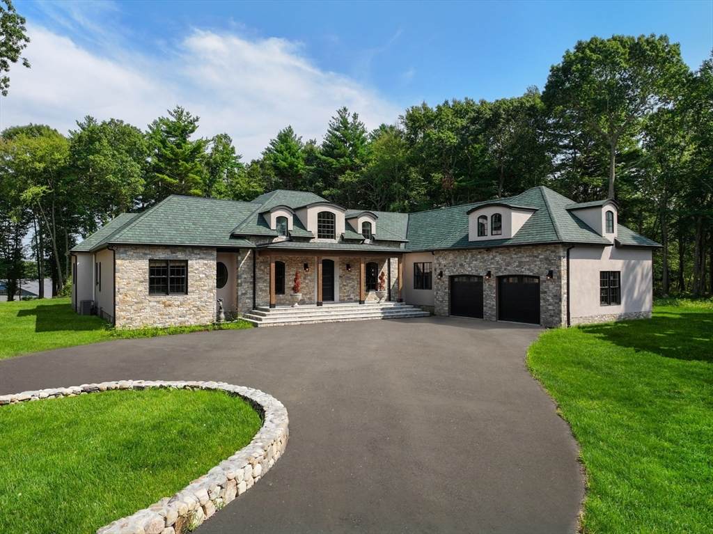 252 Winter Street - Photo 1