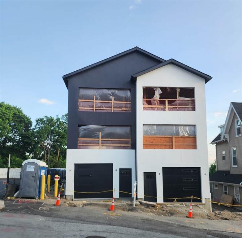 47 Laurel St. - Photo 1