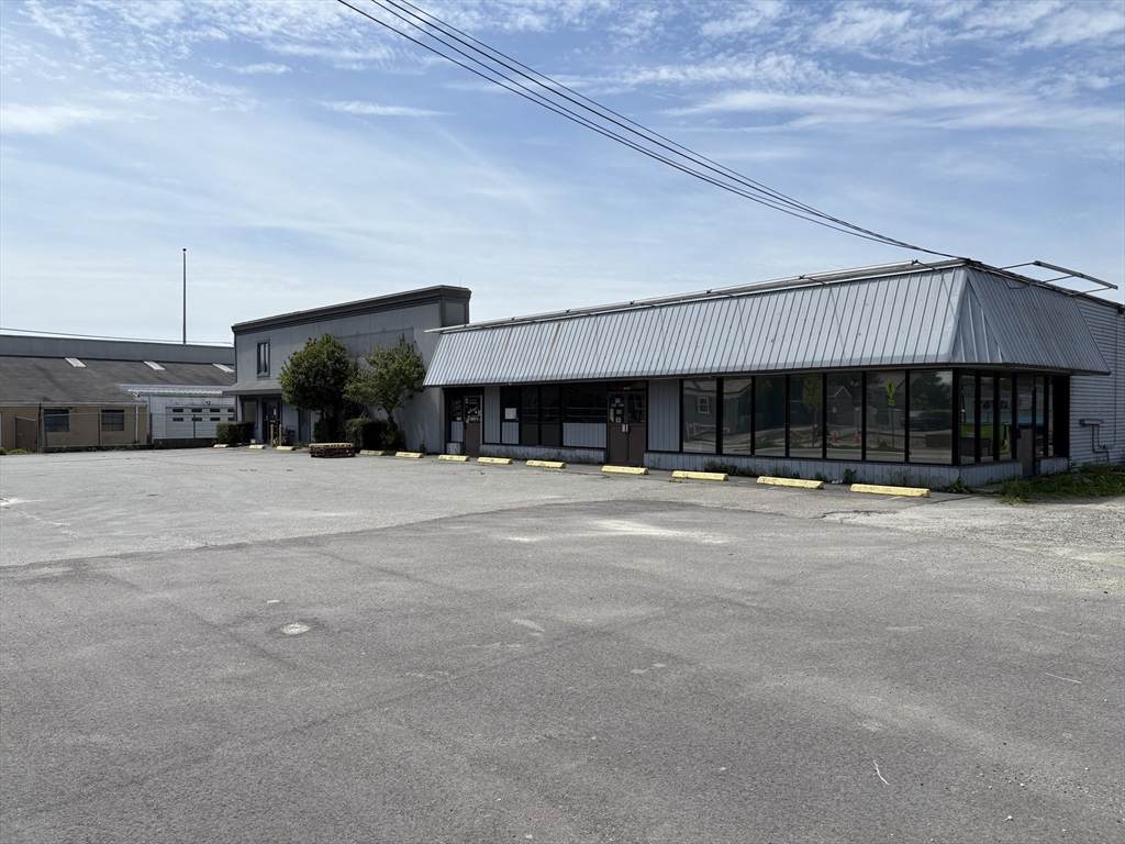 525-527 Church St - Photo 1