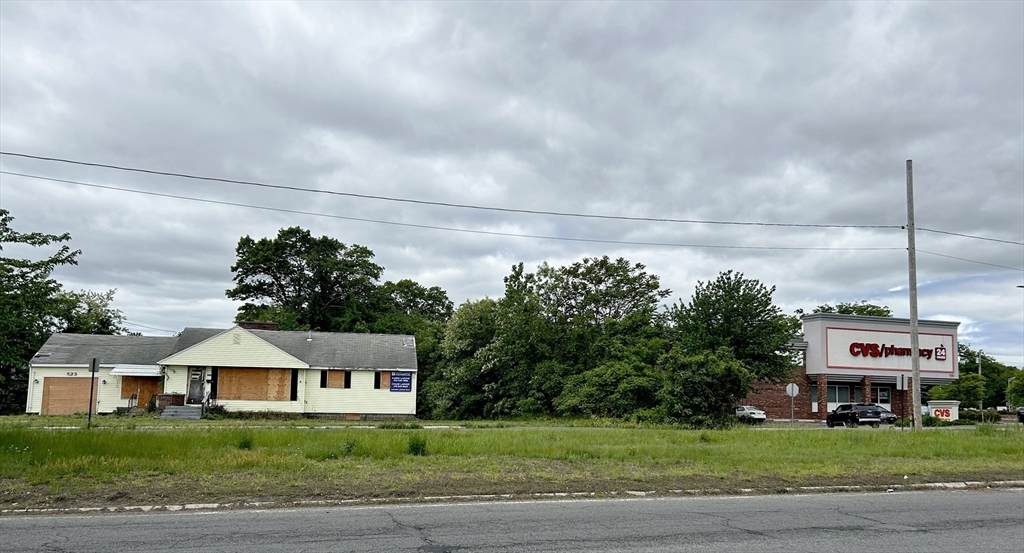 523 James St - Photo 1