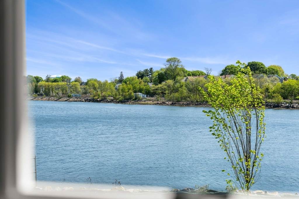 18 Franklin - Photo 1