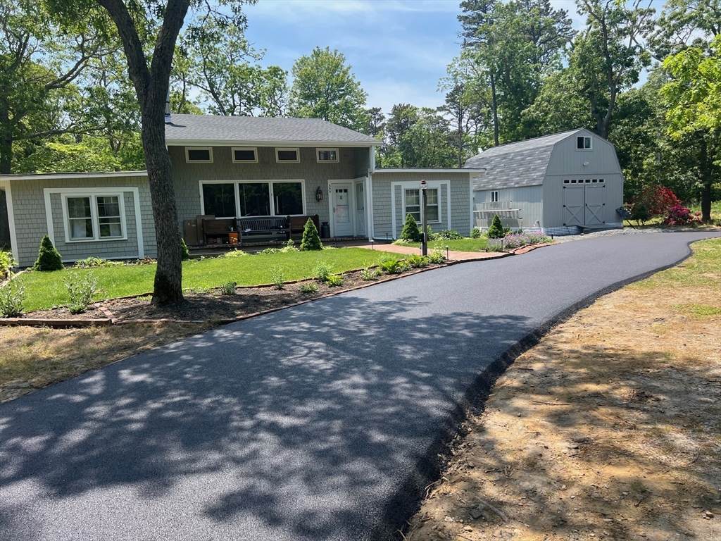 390 Brackett Rd - Photo 1