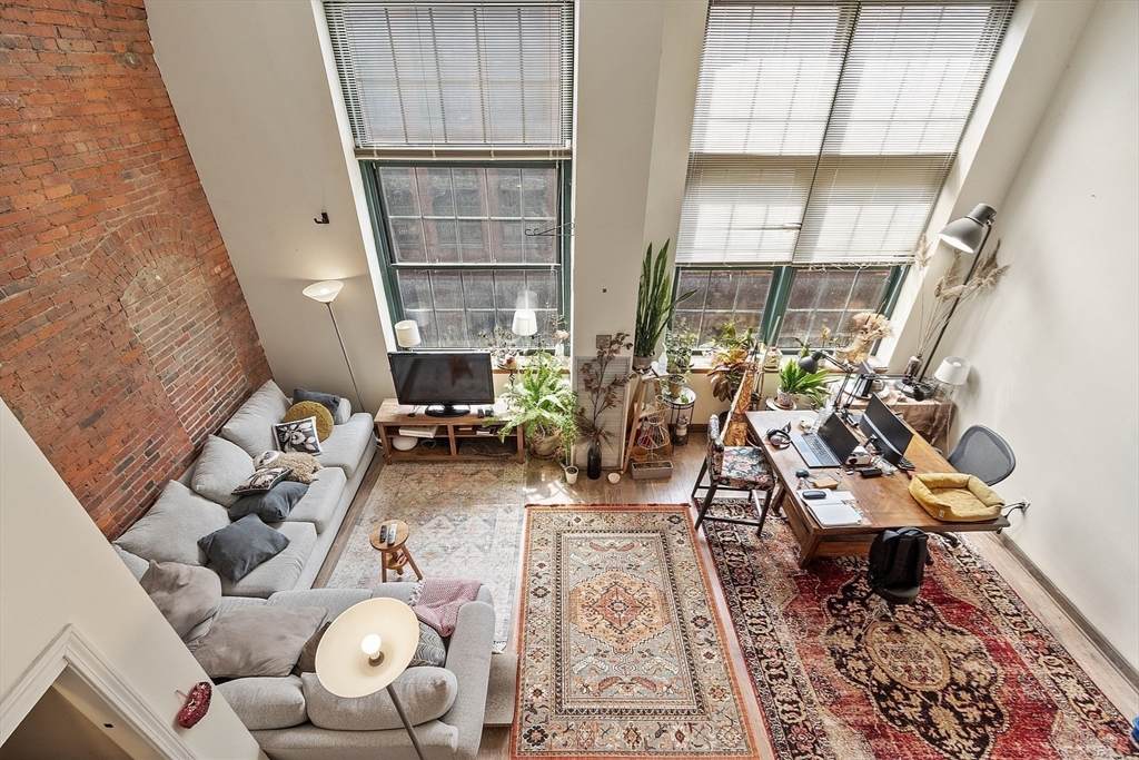 200 Market St - Photo 1