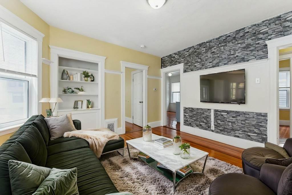 17 Hillsboro - Photo 1