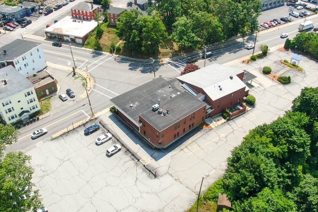 1 N Main St - Photo 1