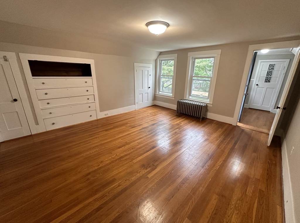 177 Pleasant St - Photo 1
