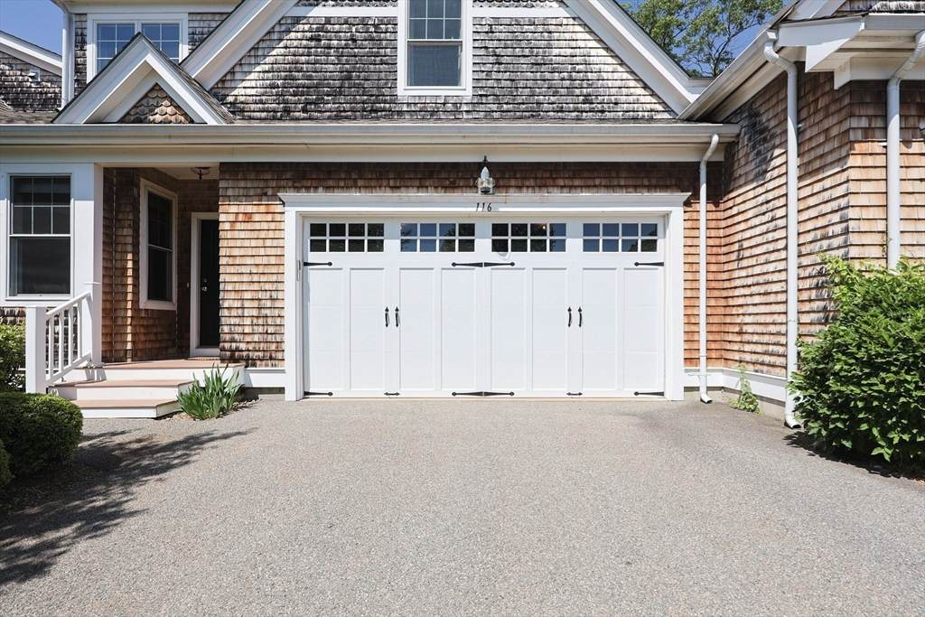 116 Spring Meadow - Photo 1