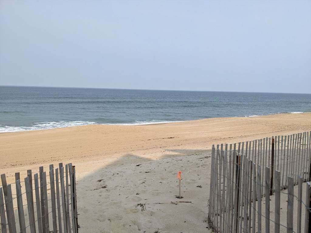 178 N End Blvd - Photo 1