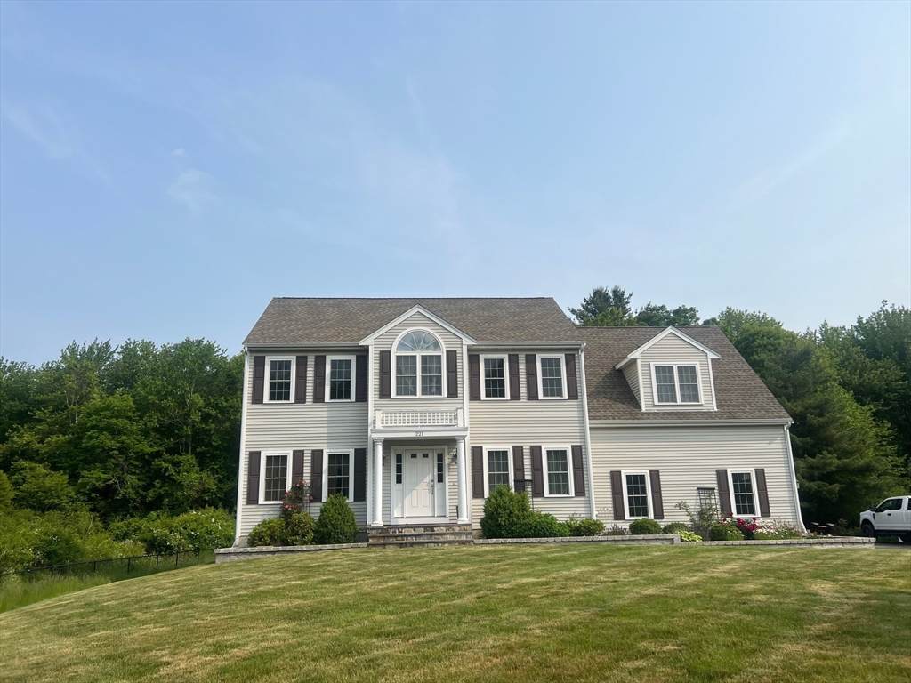 221 Chestnut St. - Photo 1