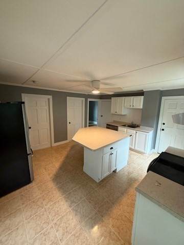 17 Davis St - Photo 1