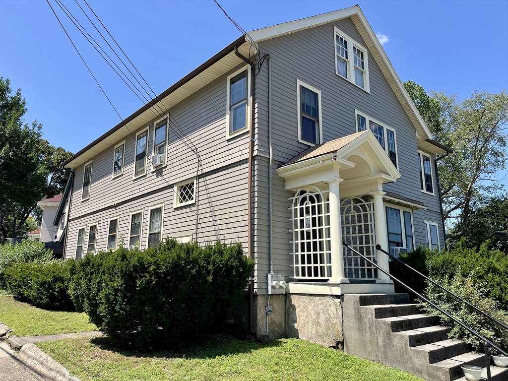 38 Hayes St - Photo 1