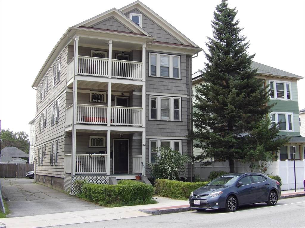 412 Grafton St - Photo 1