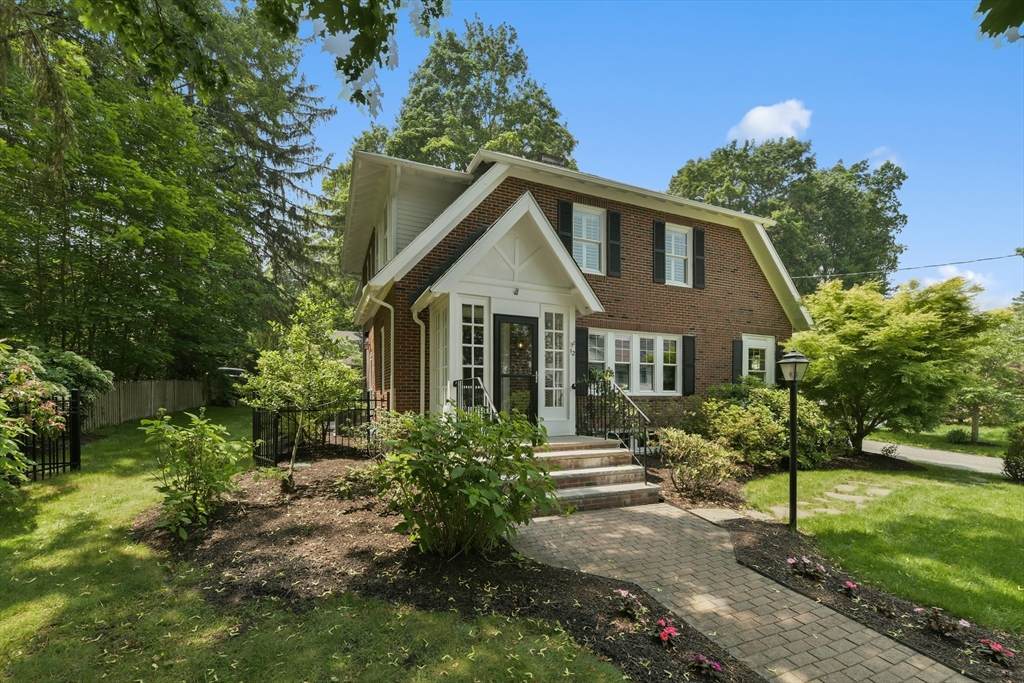 12 Coolidge Avenue - Photo 1