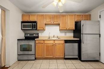 222 Stackpole St - Photo 1
