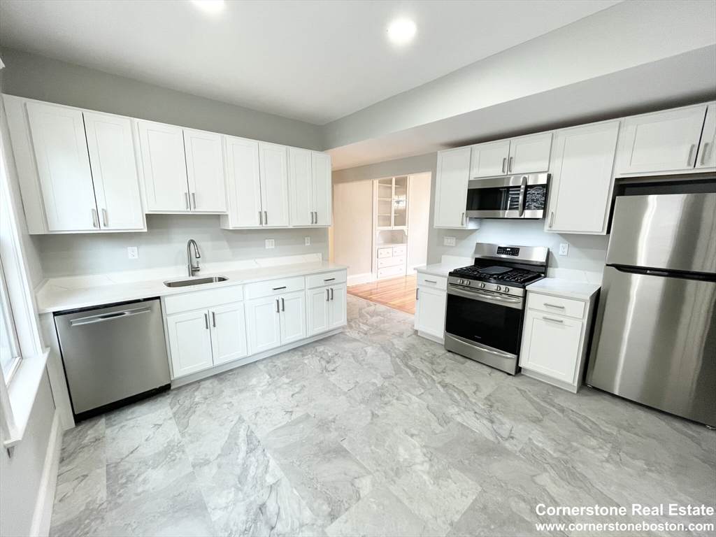 159 Boston Street - Photo 1