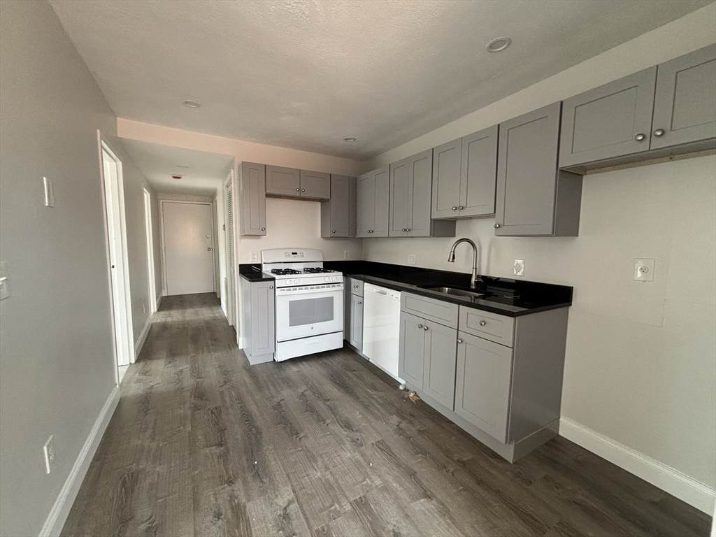 94 Eastern Ave - Photo 1