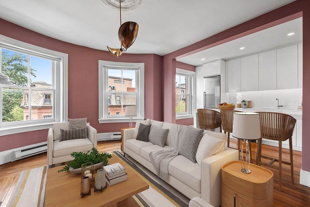 312 Shawmut Ave - Photo 1