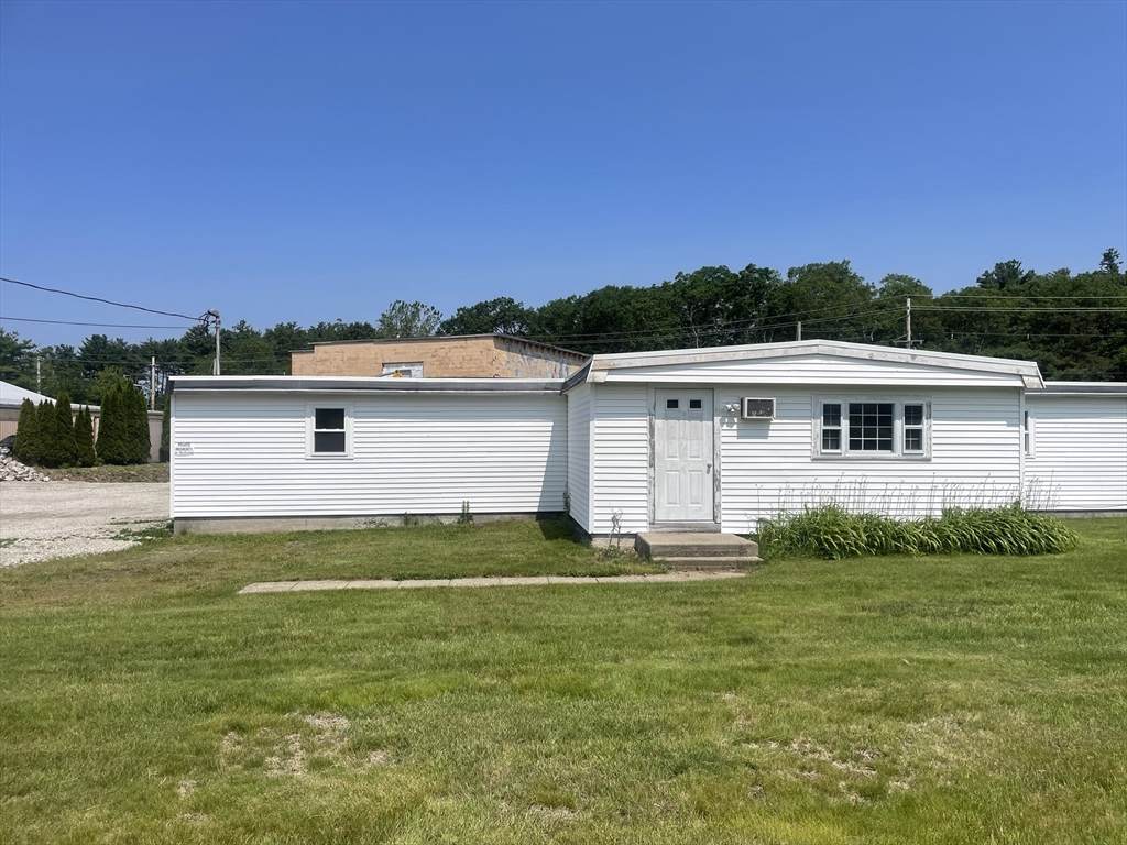 170 East Bacon St (Rear) - Photo 1