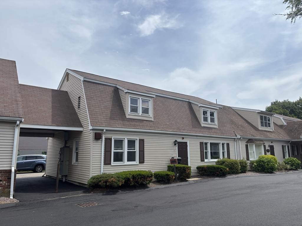 775 Pleasant St - Photo 1