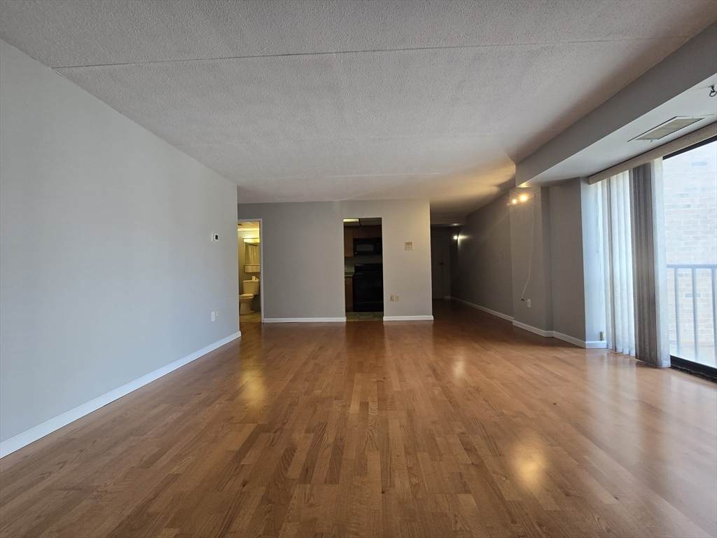 1243 Beacon Street - Photo 1