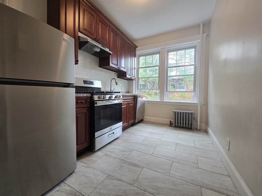 1691 Commonwealth Ave - Photo 1