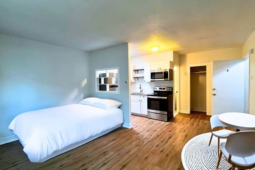 39 Willow Street - Photo 1