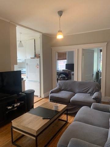 282 Newbury St - Photo 1