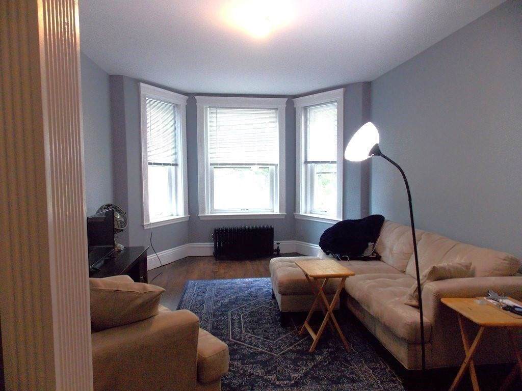 63 Longwood Avenue - Photo 1