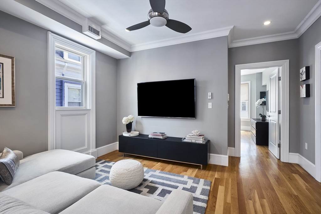 870 East 4th St - Photo 1