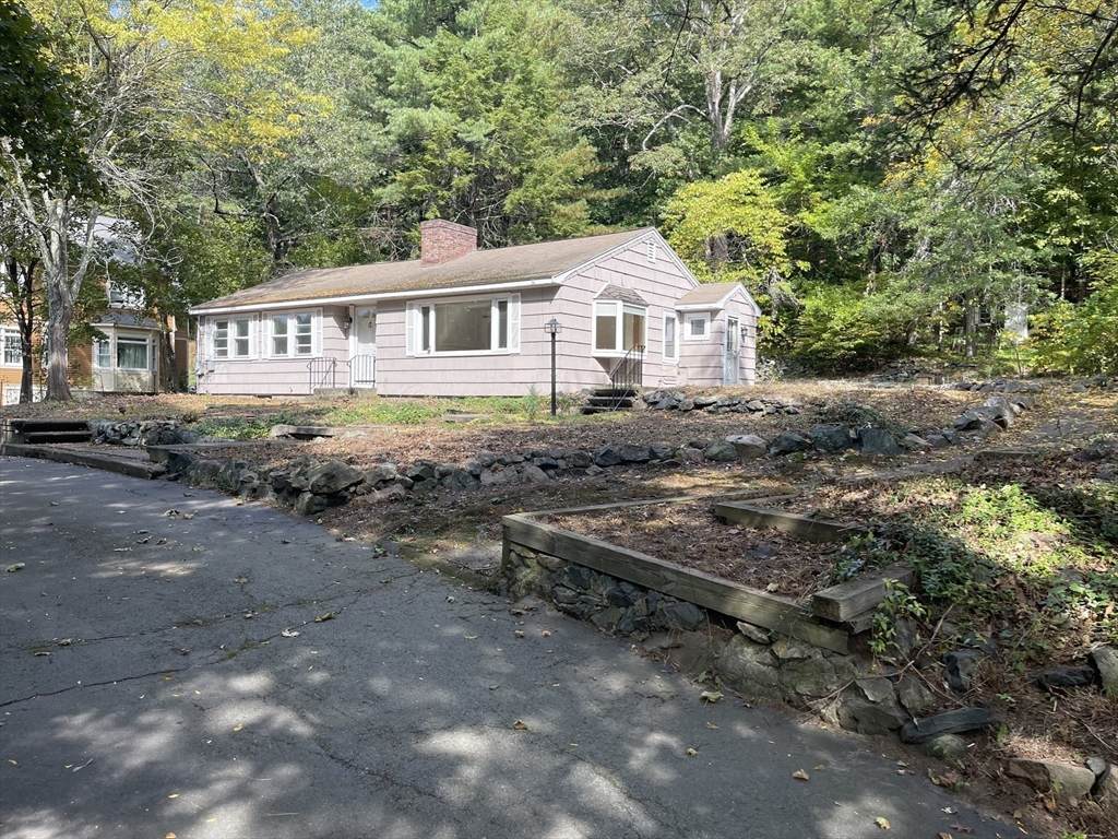 6 Overlook Drive - Photo 1