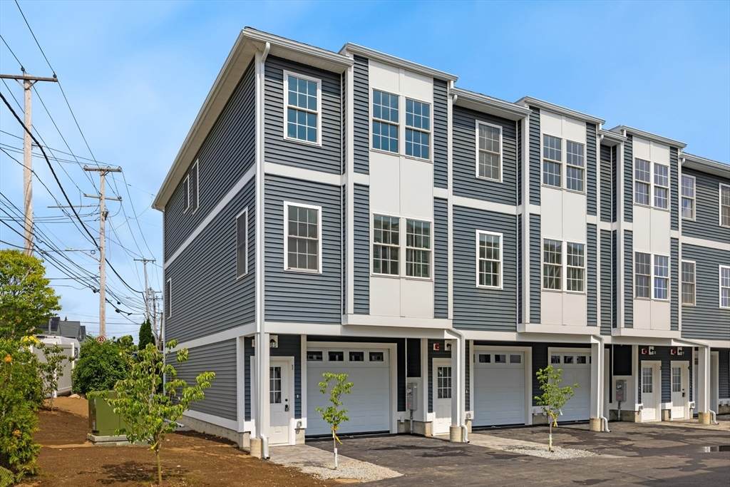 8 Revere Street - Photo 1