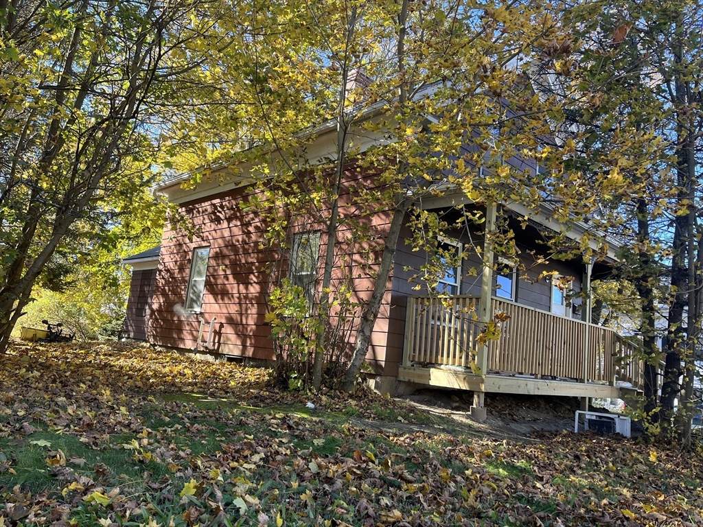 48 Lake St - Photo 1